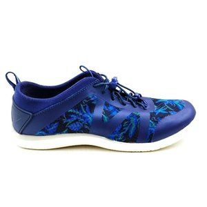 Lands End Womans Lace Up Water Shoe Navy Blue 6D‎